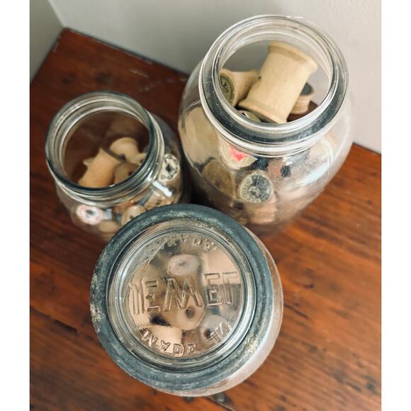 Set of 3 Antique Mason Jars with Vintage Wooden Spools - Picture 5 of 7